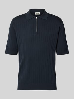 Regular Fit Poloshirt mit kurzem Reißverschluss Shop The Look MANNEQUINE