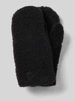 Wanten in teddybontlook, model 'BEATRIS' Shop The Look MANNEQUINE