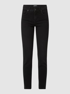 Skinny fit jeans met labelpatch  Shop The Look MANNEQUINE