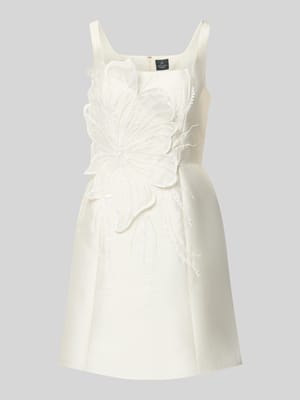 Sukienka koktajlowa z ozdobnym obszyciem Shop The Look MANNEQUINE