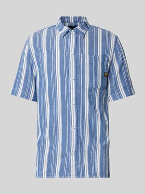 Regular fit vrijetijdsoverhemd met borstzak Shop The Look MANNEQUINE