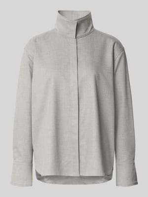 Bluse mit Stehkragen - curated by Anouk Yve Shop The Look MANNEQUINE