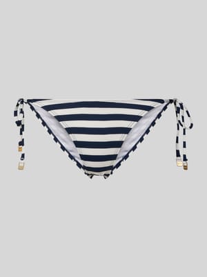 Bikinihose mit seitlicher Schnürung Modell 'YADBOR' Shop The Look MANNEQUINE