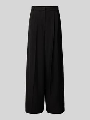 Wide Leg Stoffhose mit Bundfalten Modell 'DILETTA' Shop The Look MANNEQUINE