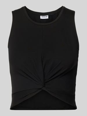 Kort top met knoopdetail model 'TWIGGI' Shop The Look MANNEQUINE