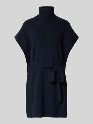 regular fit poncho van zuivere scheerwol model 'FAVANDA' Shop The Look MANNEQUINE