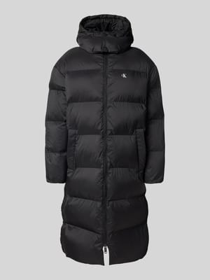 Płaszcz pikowany o kroju regular fit z nadrukiem z logo Shop The Look MANNEQUINE