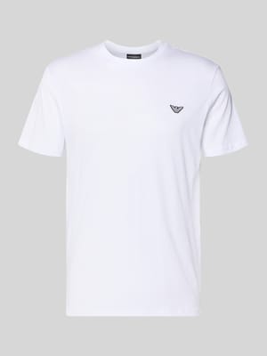 T-Shirt mit Logo-Patch und Rundhalsausschnitt Shop The Look MANNEQUINE