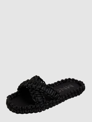 Pantolette in Flecht-Optik Modell 'Crochet' Shop The Look MANNEQUINE