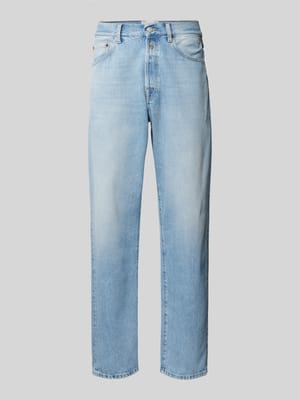 Straight fit jeans met steekzakken, model 'M9Z1' Shop The Look MANNEQUINE