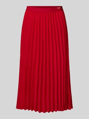 Ausgestellter Midi-Rock mit Plissees Shop The Look MANNEQUINE