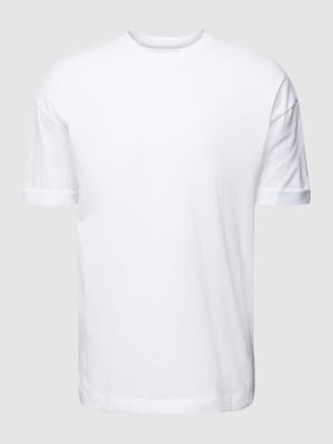 T-shirt z obniżonymi ramionami model ‘THILO’ Shop The Look MANNEQUINE