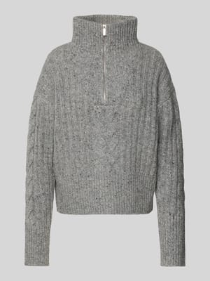 Gebreide pullover met opstaande kraag, model 'Popfy' Shop The Look MANNEQUINE