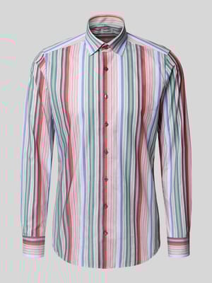 Slim fit vrijetijdsoverhemd met kentkraag Shop The Look MANNEQUINE