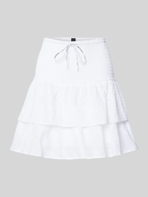 Minirock mit Lochspitze und Volantsaum Shop The Look MANNEQUINE