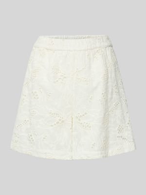 High Waist Shorts mit Lochstickerei Modell 'SAGGA' Shop The Look MANNEQUINE