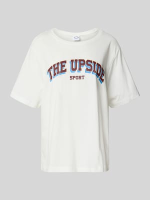 T-Shirt mit Label-Print und Rundhalsausschnitt Shop The Look MANNEQUINE