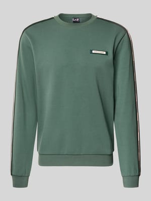 Sweatshirt mit Label-Details und Rundhalsausschnitt Shop The Look MANNEQUINE