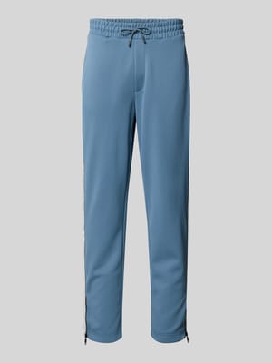 Relaxed Fit Jogginghose mit Galonstreifen Modell 'DOLOS' Shop The Look MANNEQUINE