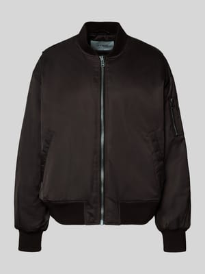 Bomberjacke mit Eingrifftaschen Modell 'JANE' Shop The Look MANNEQUINE