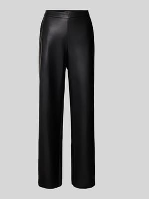 Spodnie z imitacji skóry z lamowanymi kieszeniami z tyłu Shop The Look MANNEQUINE