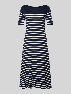 Midikleid mit U-Boot-Ausschnitt Modell 'MUNZIE' Shop The Look MANNEQUINE