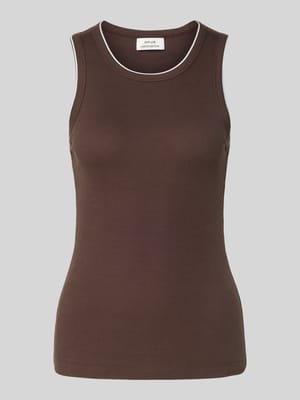 Trägertop in Ripp-Optik Modell 'Ilesso springclub' Shop The Look MANNEQUINE