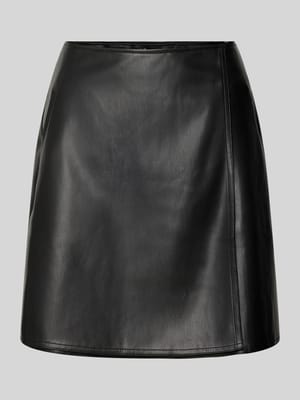 Minirock in Leder-Optik Modell 'Reana cosmic' Shop The Look MANNEQUINE