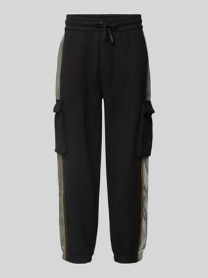 Tapered Fit Sweatpants mit Cargotaschen Modell 'ATHLETIC MIX' Shop The Look MANNEQUINE