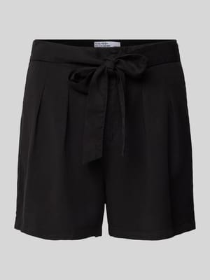 Loose Fit Shorts mit Bindegürtel Modell 'MIA' Shop The Look MANNEQUINE
