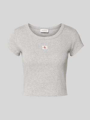 T-Shirt mit Label-Badge Shop The Look MANNEQUINE