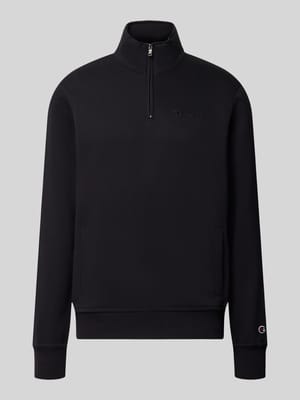 Sweatshirt mit Label-Details Shop The Look MANNEQUINE
