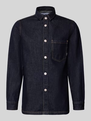 Jeanshemd met kentkraag en borstzak Shop The Look MANNEQUINE