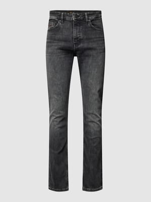 Slim Fit Jeans mit Label-Detail Modell 'Delaware' Shop The Look MANNEQUINE