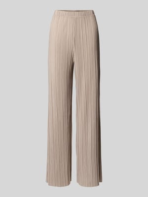 Wide Leg Hose mit Plisseefalten Modell 'PLISA' Shop The Look MANNEQUINE