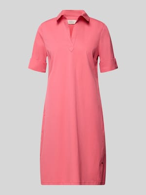 Hemdblusenkleid mit V-Ausschnitt Shop The Look MANNEQUINE