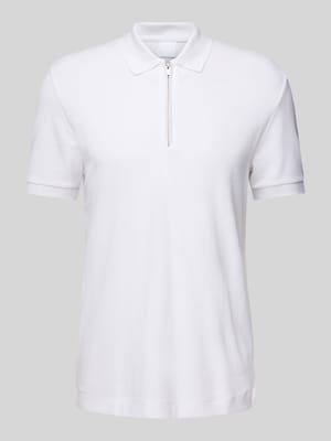 Regular Fit Poloshirt mit Reißverschluss Modell 'Paras' Shop The Look MANNEQUINE