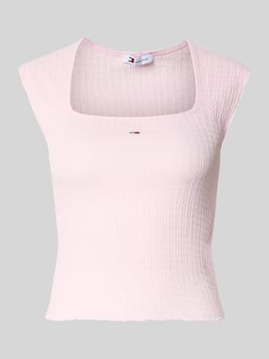 Top o kroju slim fit z falbanką Shop The Look MANNEQUINE
