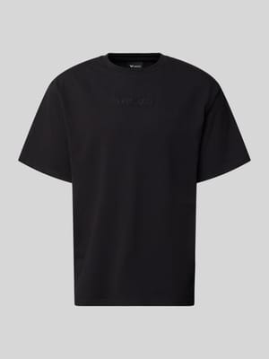 Relaxed Fit T-Shirt mit Logo-Stitching Modell 'Ikarus' Shop The Look MANNEQUINE