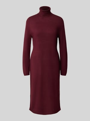Slim Fit Strickkleid aus Viskose-Mix Shop The Look MANNEQUINE