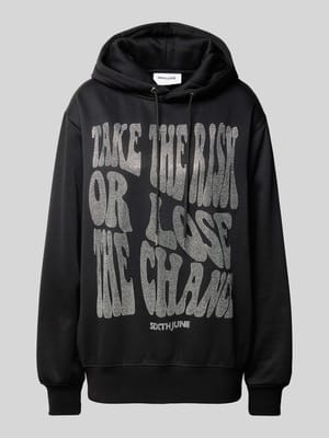 Oversized Hoodie mit Strasssteinbesatz Shop The Look MANNEQUINE