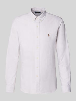 Slim Fit Freizeithemd mit Button-Down-Kragen Shop The Look MANNEQUINE