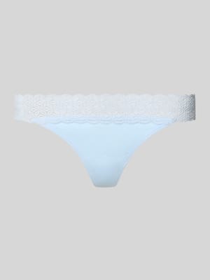 String mit Spitze am Bund Shop The Look MANNEQUINE