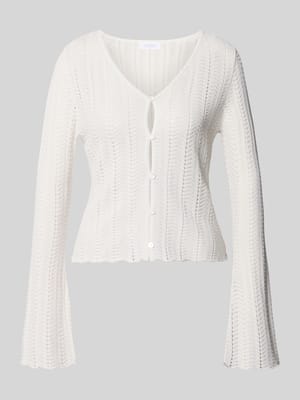 Cardigan mit V-Ausschnitt und Knopfleiste Shop The Look MANNEQUINE