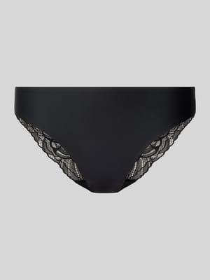 Slip met kant, model 'Body Makeup Illusion Lace' Shop The Look MANNEQUINE