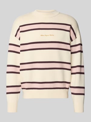 Strickpullover mit gerippten Abschlüssen Shop The Look MANNEQUINE