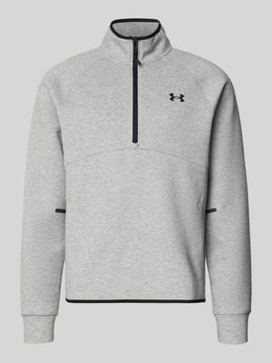 Regular Fit Pullover mit Logo-Print Modell 'Unstoppable' Shop The Look MANNEQUINE