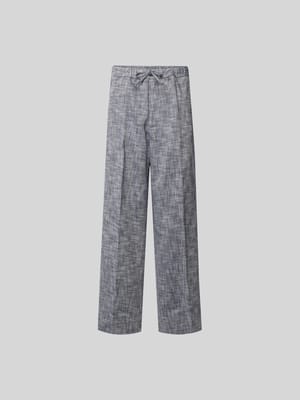 Wide Fit Stoffhose mit Bügelfalten Shop The Look MANNEQUINE
