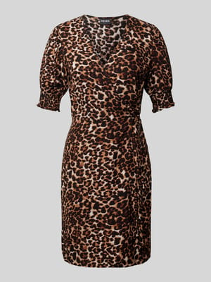 Knielanges Wickelkleid mit Animal-Print Modell 'TALA' Shop The Look MANNEQUINE