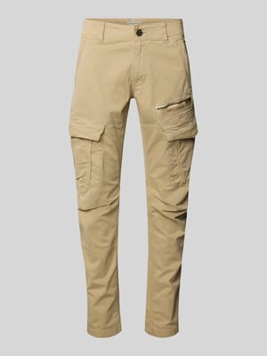 Spodnie cargo o kroju tapered fit z wyhaftowanym logo Shop The Look MANNEQUINE